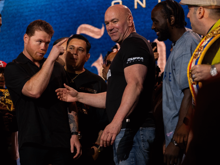 Canelo Alvarez Terence Crawford